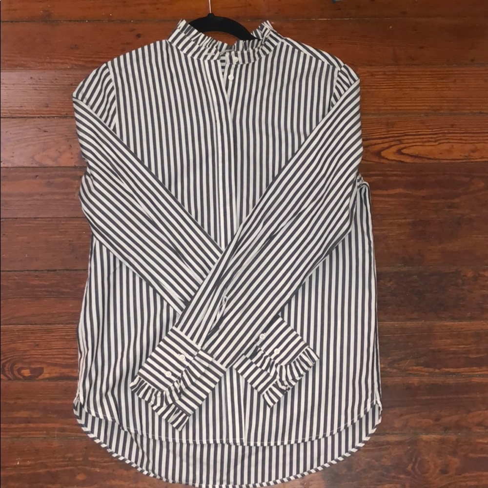 Ruffle strip shirt